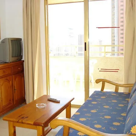 Mariscal Vii Apts Apartment